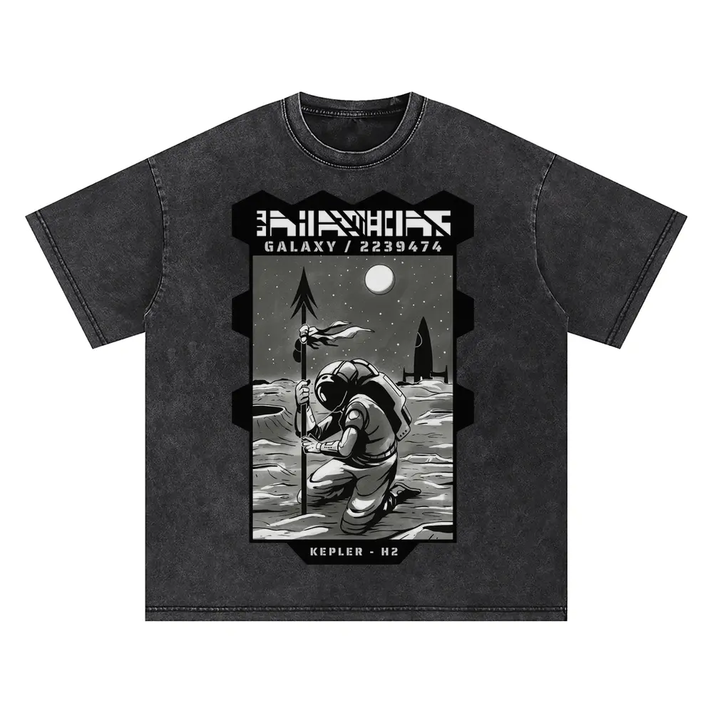 Astronauts E Oversized Acid Wash T-shirt